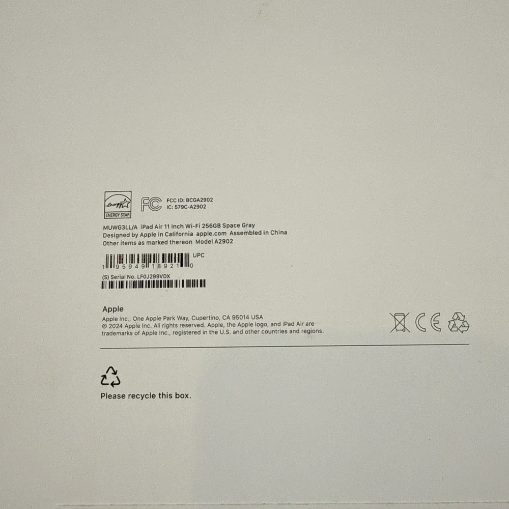 Apple iPad Air A2902 11-Inch 256GB Space Gray, EMPTY BOX ONLY‎
